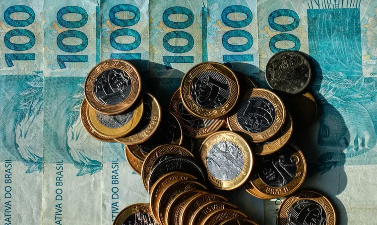 R$ 5,65 bilhões estão esquecidos em bancos; veja quem pode sacar e como consultar