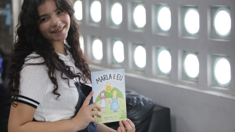 Estudante de Itapipoca, de 14 anos, representará o Ceará na Bienal do Livro de São Paulo