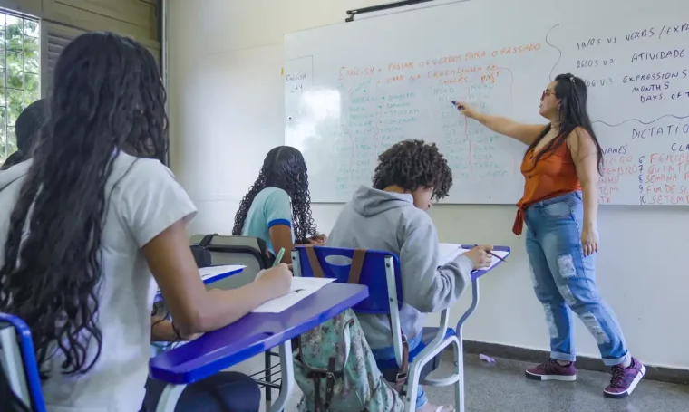 Pesquisa revela queda de 31% no número de professores jovens em dez anos