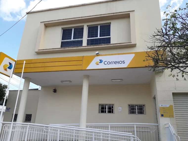 Trabalhadores dos Correios aprovam greve por tempo indeterminado em todo o país